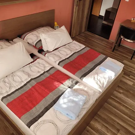 Gól 3*